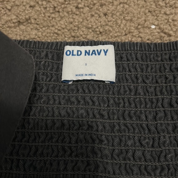 old navy never worn size small - Picture 3 of 3